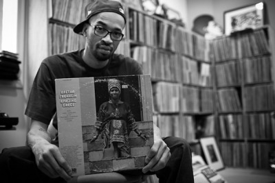 Say hi to my buddy from Philly called Rich Medina…
http://livingroomsessions.tumblr.com